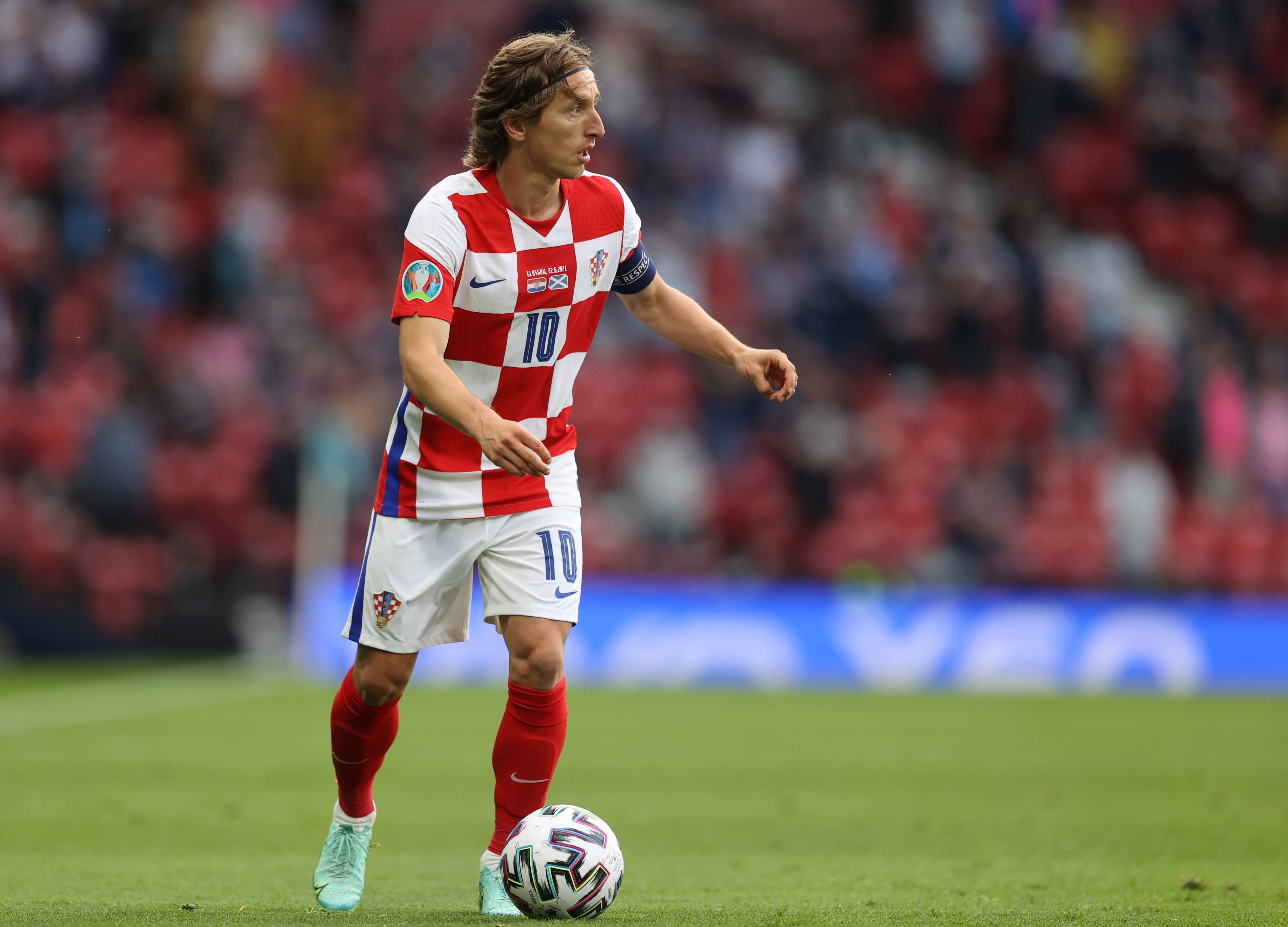 JDG官方：Tabe正式担任JDG战队主教练