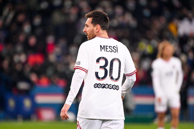 罗马诺：切尔西还没有与曼联谈加纳乔转会，预计8月进行